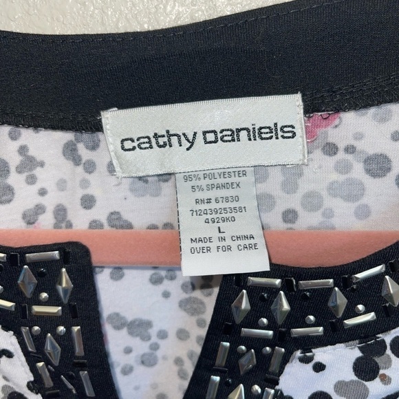 Cathy Daniels Black Pink Knit Top 3/4 Sleeve Sz L Silver Metalic Embellished EUC - Picture 3 of 3